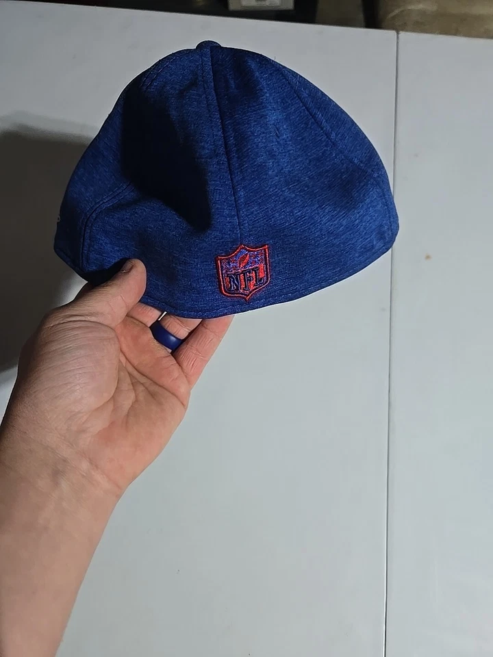 NUEVO CON ETIQUETAS New York Giants New Era On Field Sideline 39THIRTY Gorra Flex M-L Foto 3 de 4