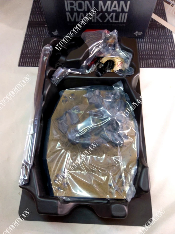 Hot Toys MMS278 D09 Iron Man MK43 1/6 Action Figure's base stand diorama only - Image 2 of 4