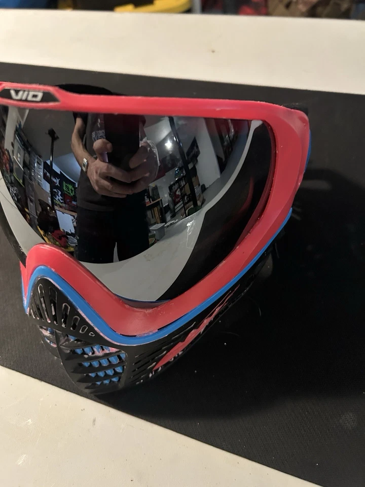 Máscara de paintball virtud vio. Lente espejada azul y rosa. MASCARILLA USADA. Paintball Foto 2 de 4