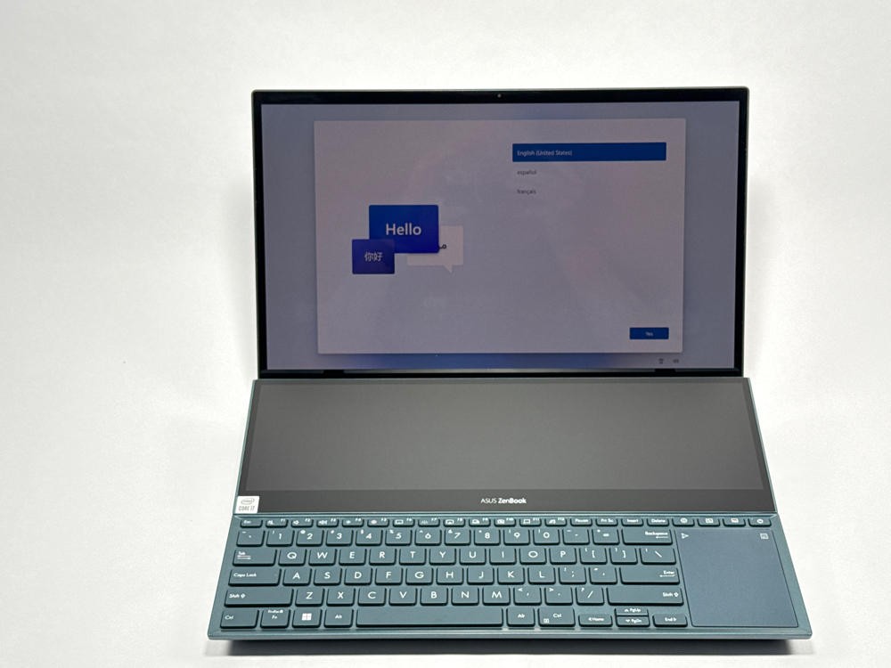 ASUS ZenBook Pro Duo 15 OLED UX582 i7 16GB 1TB RTX 3070 4K Laptop