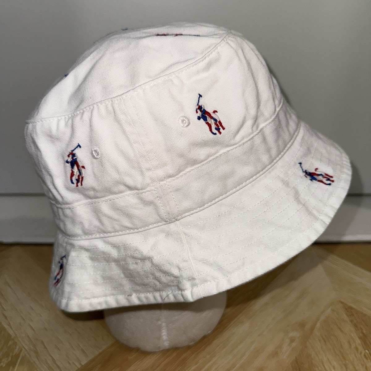 Polo Ralph Lauren White All Over Embroidered Logo Bucket Hat  display picture 1