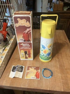 1973 NOS Vtg Aladdin Pump-a-Drink 1 Quart Coffee Beverage Thermos Camping Floral