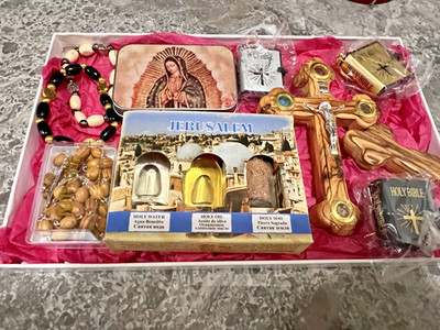10 pieces gift box one of a kind Holy Land Blessing From Jerusalem for u family