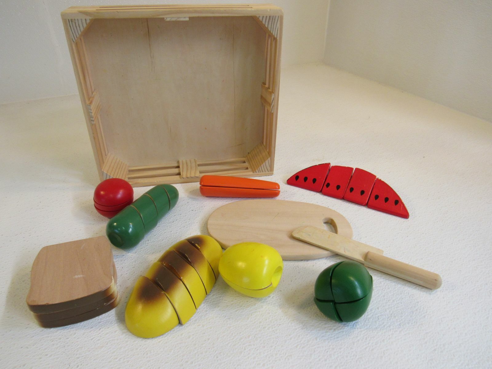 Melissa & Doug Cutting Food Wooden 487