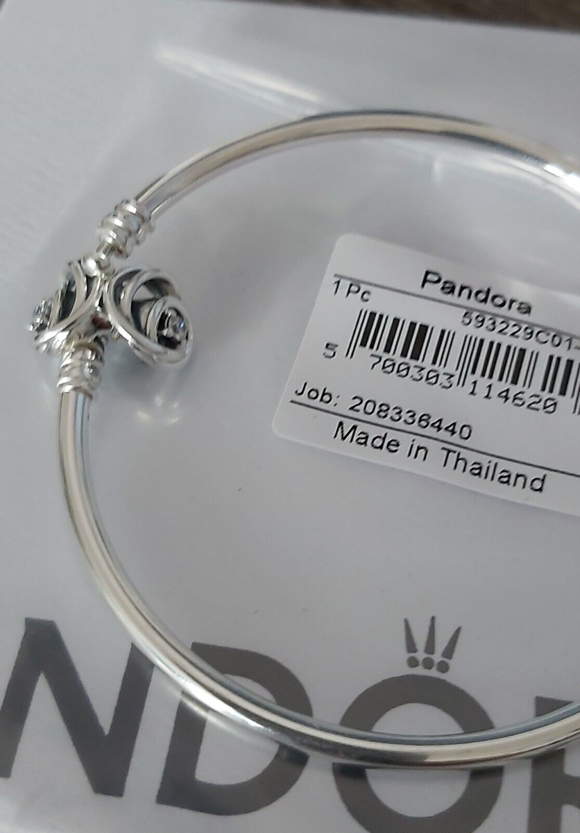 コンタクトレンズケア用品 Pandora Moments Encircled Clasp Bangle FINAL SALE - Pandora Moments Encircled Clasp Bangle