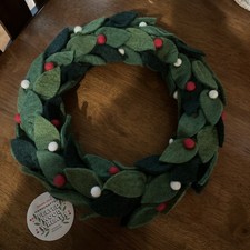 Trader Joe's - 11.8" diameter Handcrafted Felted Wool Holiday Wreath - NEW