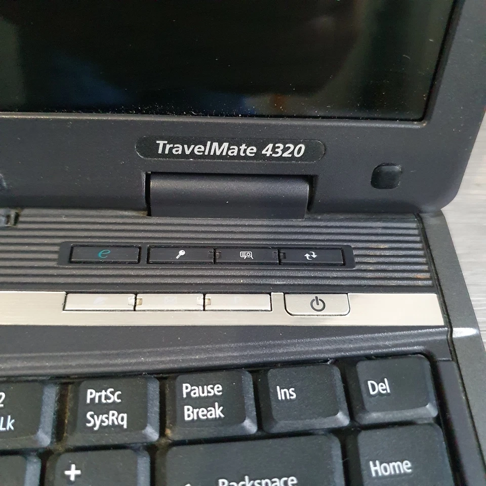 Vintage Laptop Acer Travelmate 4320 MS2204 DDR2 14.1" No HDD Celeron - Image 4 of 4