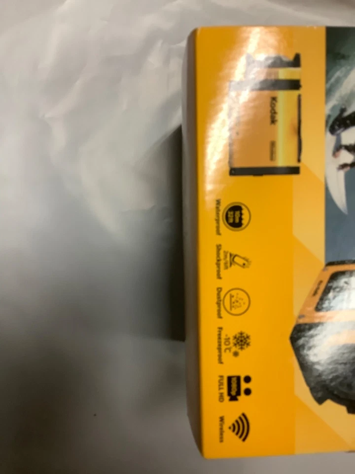 Paquete de cámara de acción digital Kodak PIXPRO SP1 amarilla con accesorios - NUEVO Foto 4 de 4