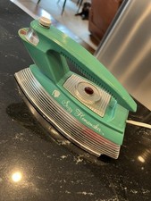 Vintage Suzy Homemaker Iron, Heats 