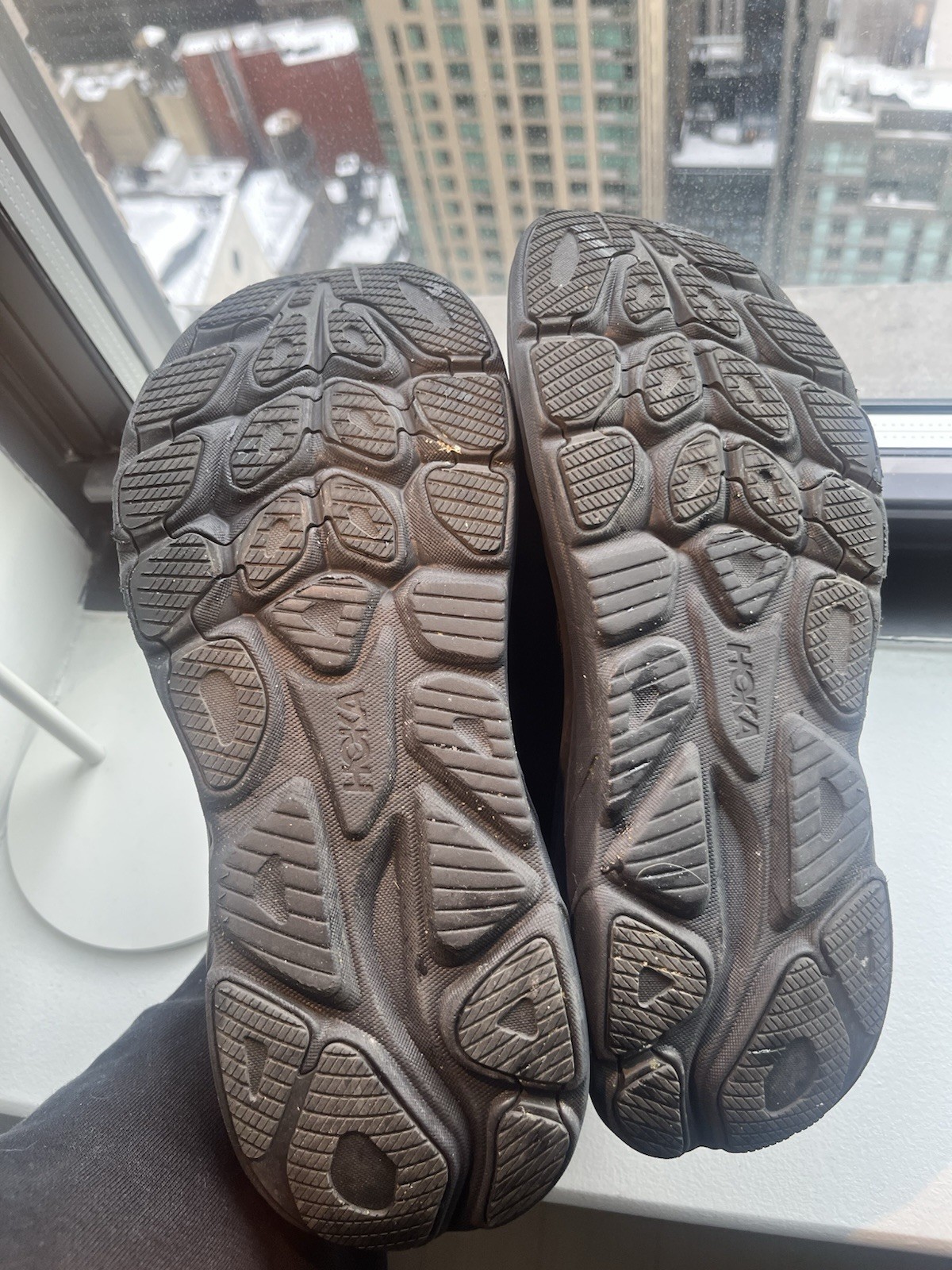 RRP $155 Hoka Clifton 10 All Black Men’s Running Shoes Size 10.5 Used thumbnail 9