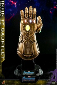 thanos infinity glove toy