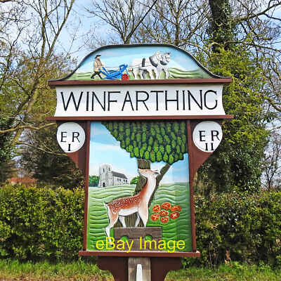 Foto 12x8 Winfarthing Dorfschild Über dem Namen ist ein Paar Pferde plo c2021