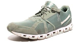 qc running shoes mens