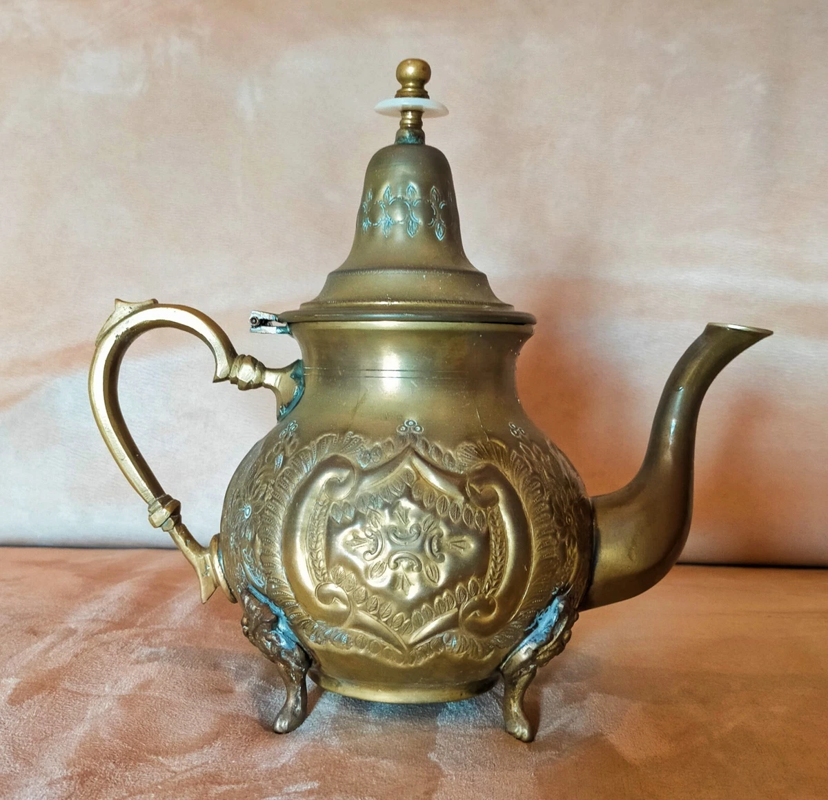 Servizio Da Tè Marocchino HEEPDD In Metallo | Teiera, 4 Tazze E Piattino | Rilievo Di Lusso Con Totem Drago | Decorazione Retrò