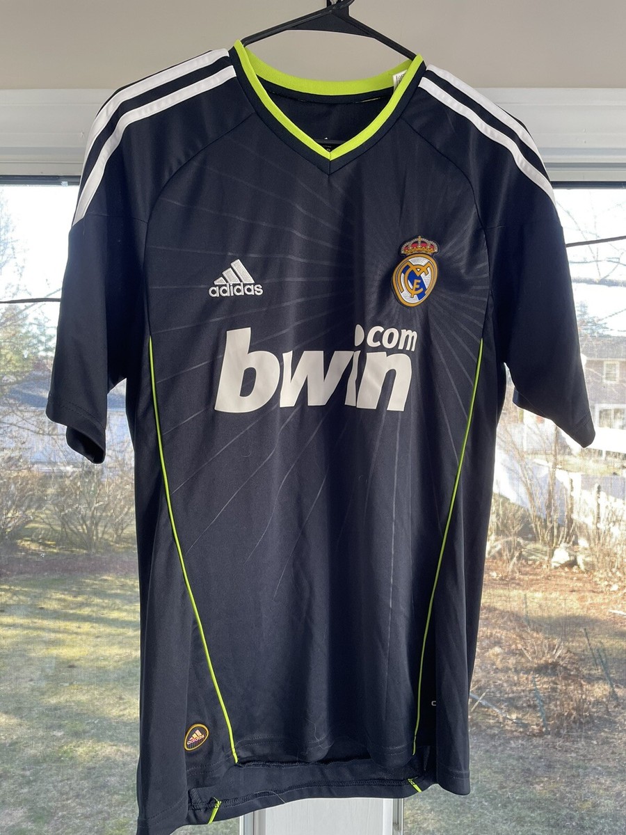 Real Madrid 10/11 Away Jersey | eBay Real Madrid 10/11 Away Jersey | eBay