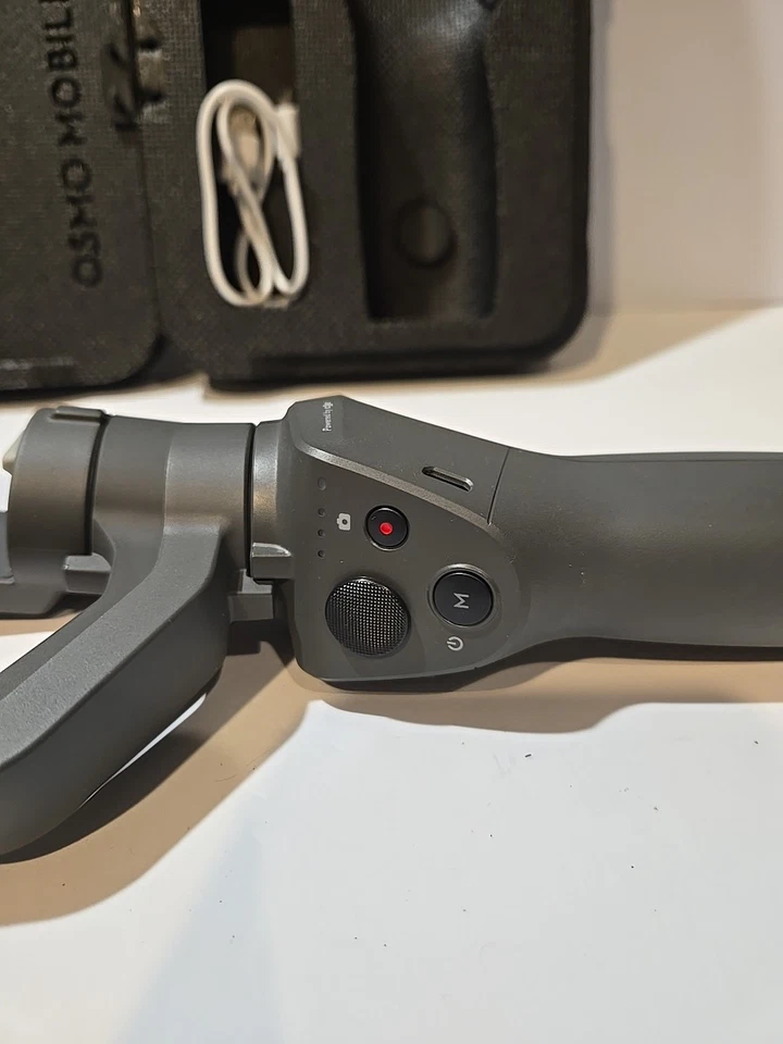 Cardán para teléfono inteligente portátil DJI Osmo Mobile 2 - gris Foto 4 de 4
