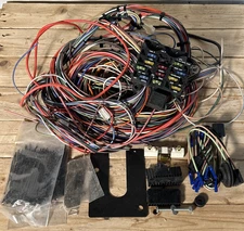 Painless Wiring Products 10102 21 Circuit Chassis Harness *SEE PICTURES*