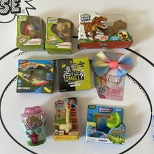 ZURU Mini Brands Toy Toys Gently Used Lot of 9 Nickelodeon Robo Alive Blume Bow
