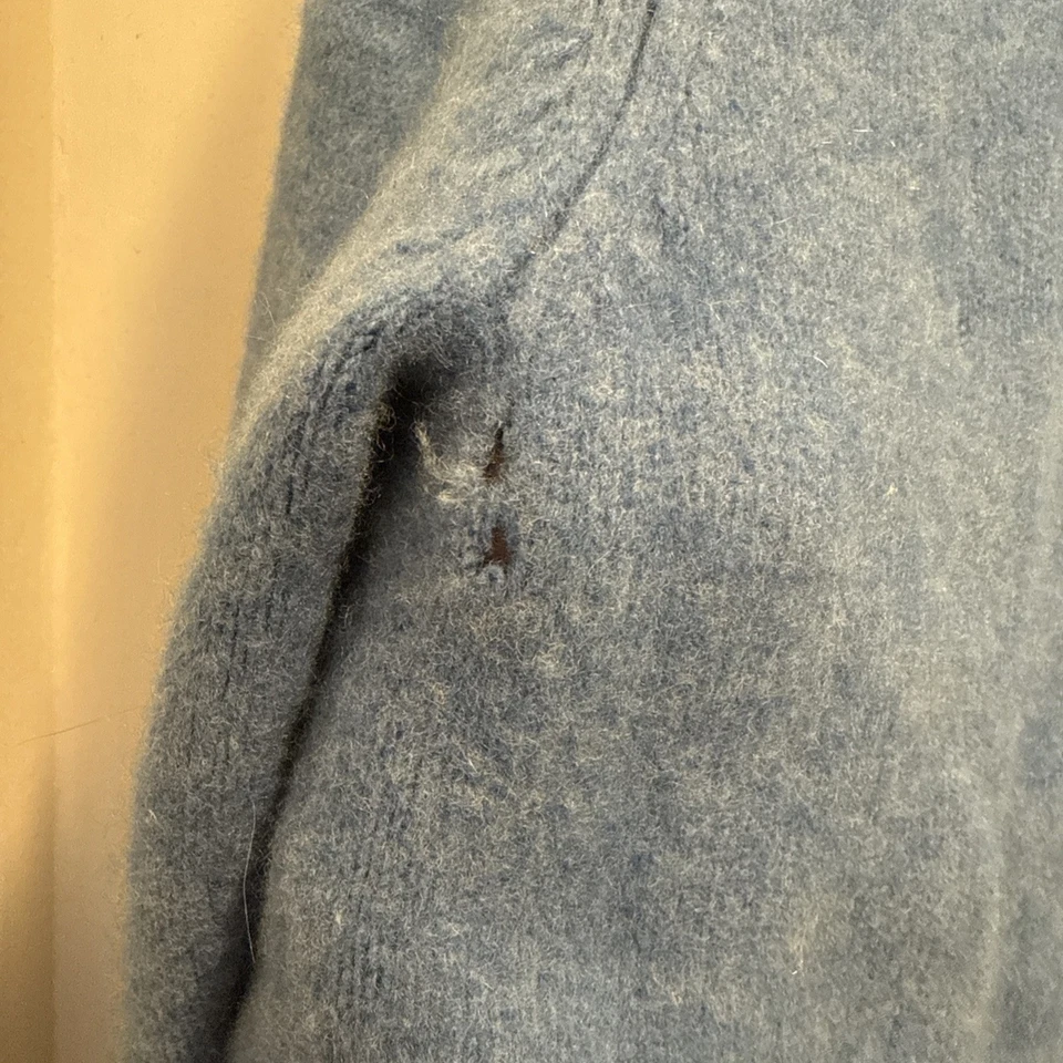 Vintage Lands End Lambswool Cashmere Blue Cardigan Sweater Cottagecore - Image 3 of 4