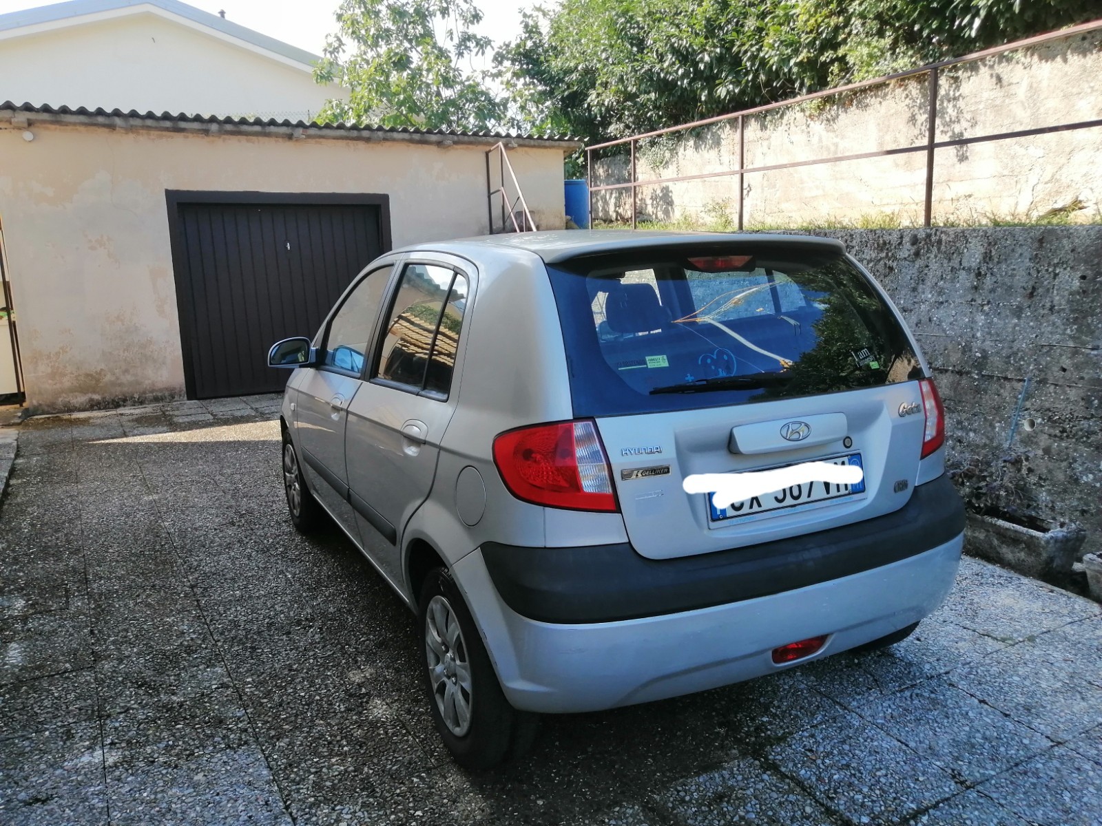 Hyundai Getz. 1.5 5p diesel grigio 153000km. Revisione 2026 OK