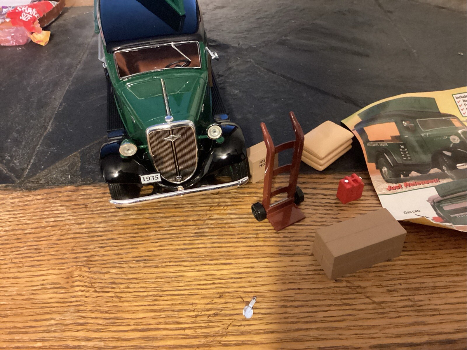 Picture 4 of 12
