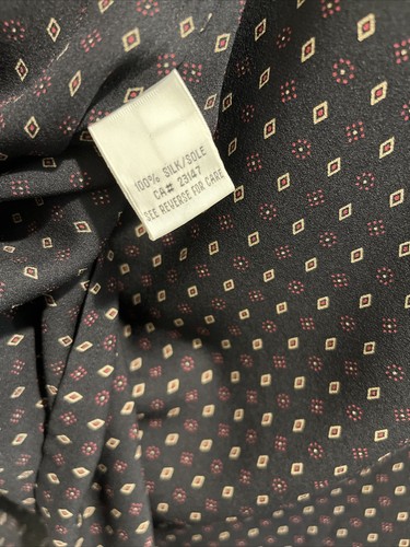 TALBOTS 100% Silk Long Sleeve Blouse Multicolor Fits Medium M - Picture 7 of 7