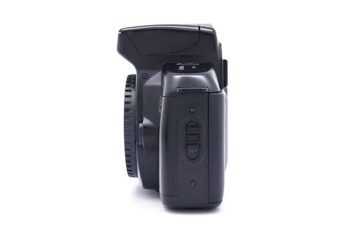Corpo fotocamera Canon EOS 700QD attacco EF 35mm pellicola - Foto 5 di 10