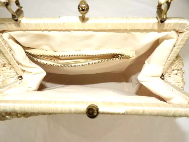 Picture 8 of 8