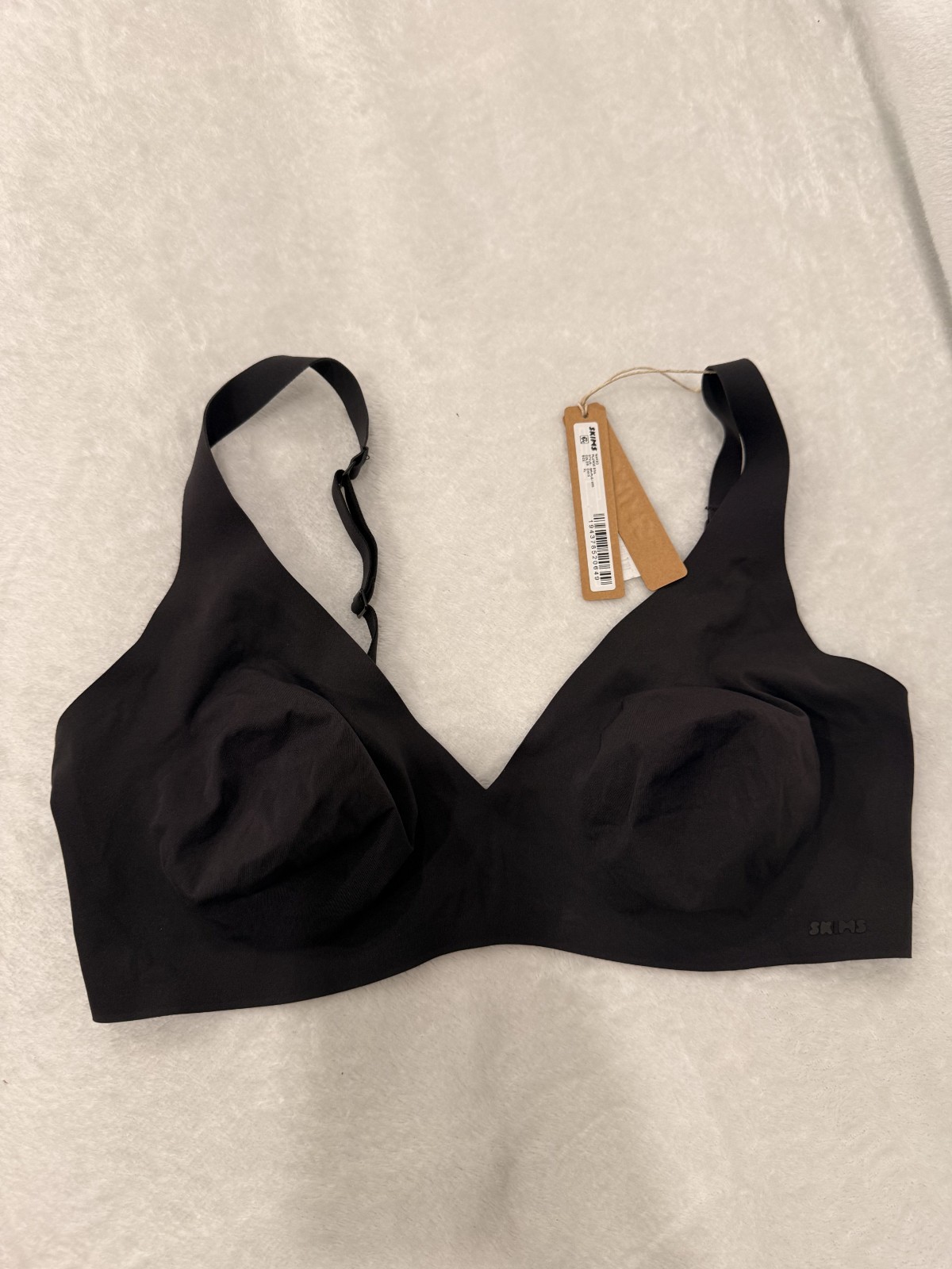 NWT - Skims Naked Scoop Bra BR-plg-1885, Color Onyx Size XL