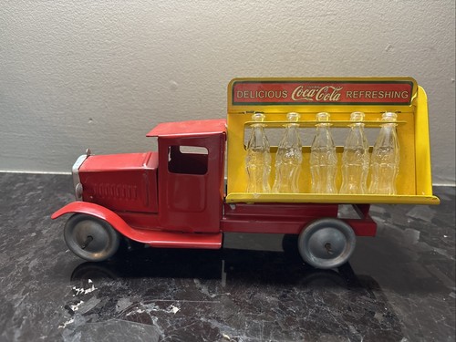 Vintage 1930’s Metalcraft Restored Coca Cola Pressed Steel Truck W/Bottles READ