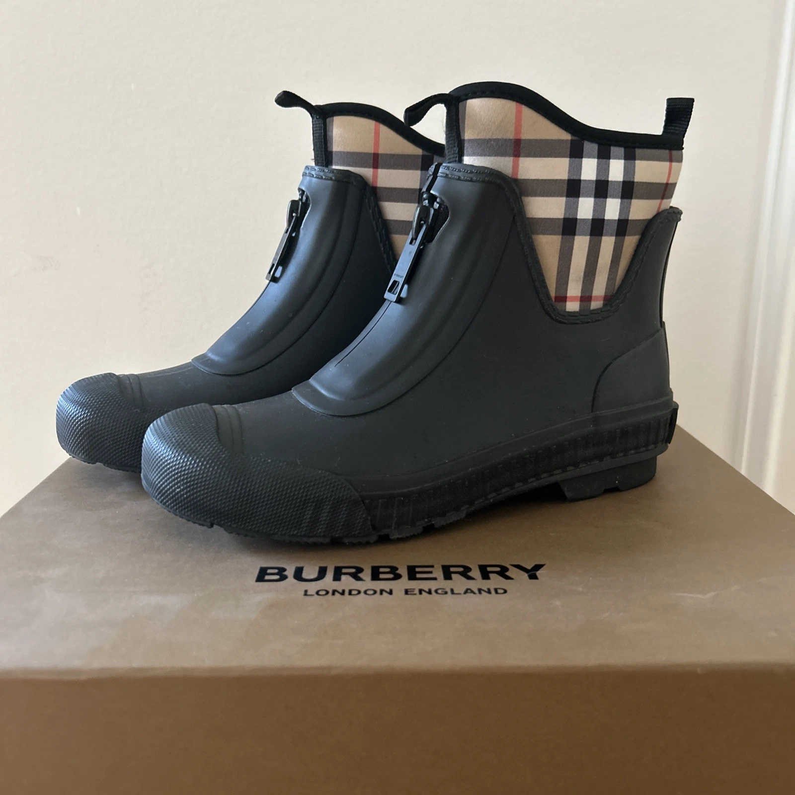 Burberry — Burberry Women's Rain Booties US Size  EUR 38
