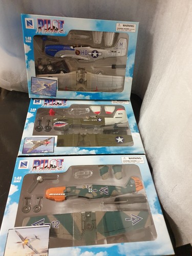 1/48 NEW RAY/PILOT 20215 A1- Bf-109, 20215F2-P-40, 20215B1 -P-51