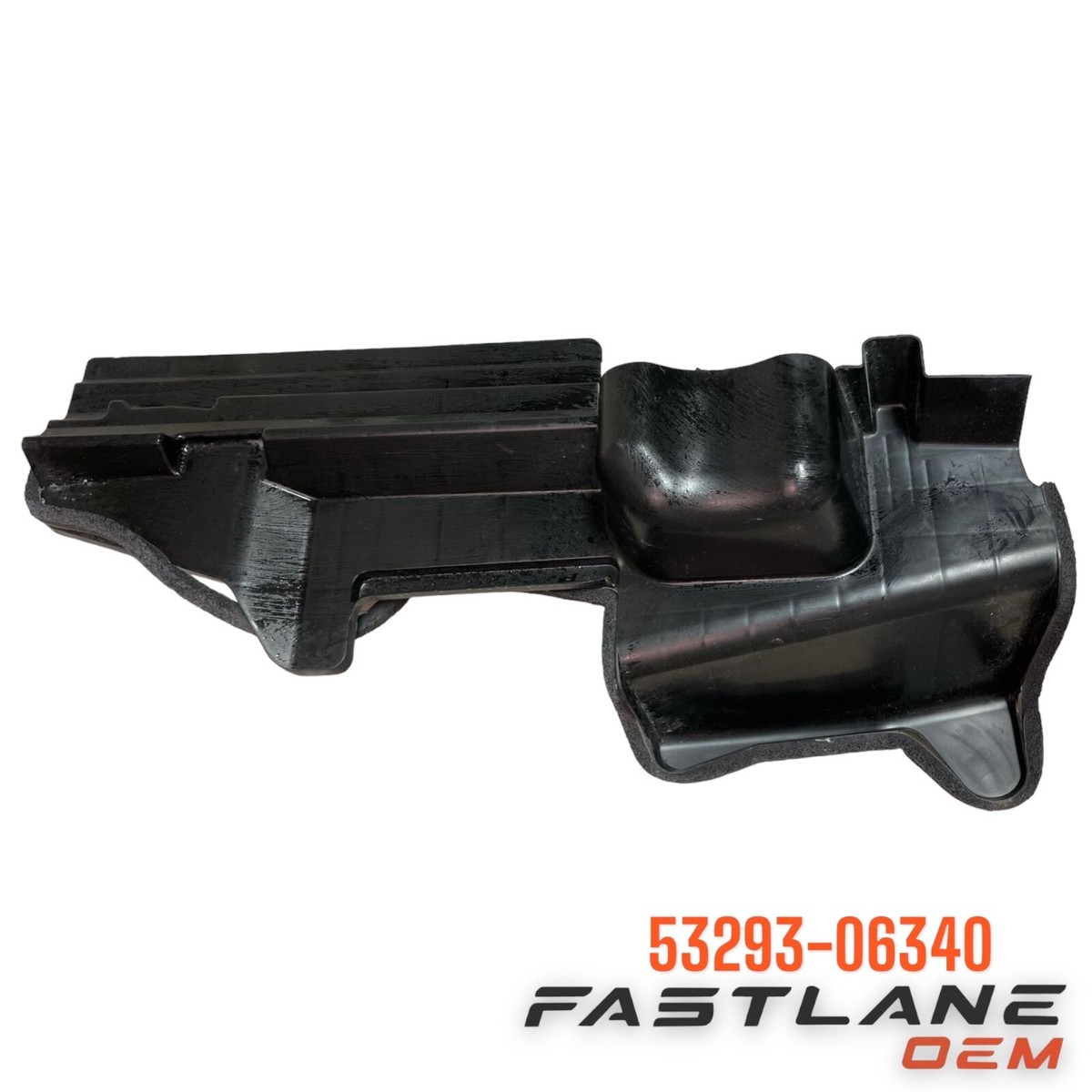 オートラン 2015-2017 TOYOTA CAMRY RIGHT RADIATOR SUPPORT AIR DEFLECTOR NEW