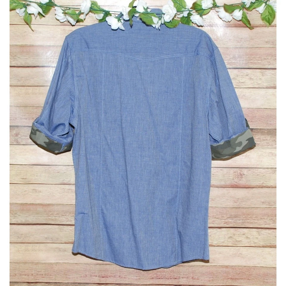 Sovereign Code Men's Blue Chambray Shirt Size M Roll Tab Camo Contrast Cuff - Image 4 of 4