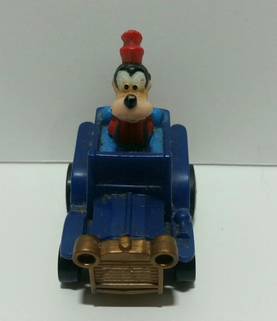 Disney Goofy in Pull Back Car 1988 McDonald's Restaurant Collectible