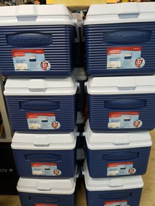 rubbermaid 10 quart cooler