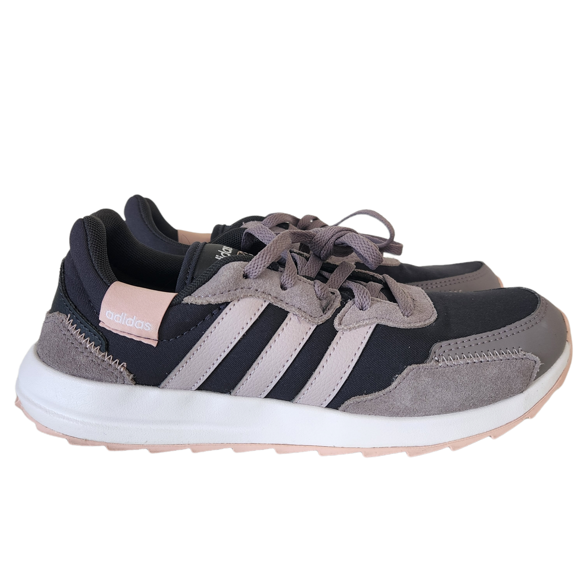 adidas Women's Retrorun Running Shoe, Carbon/Mauve/Taupe Oxide,