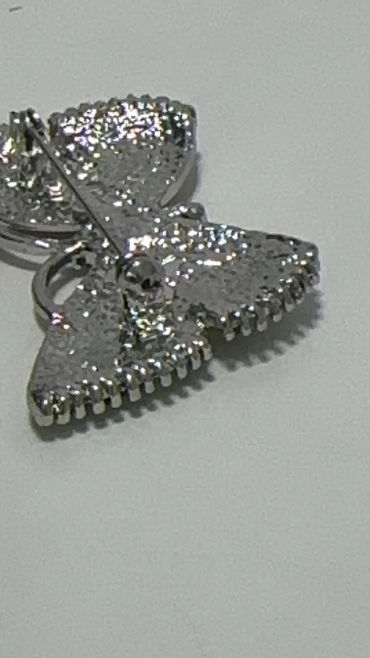 БУЛАВКА-БАБОЧКА С ЗЕЛЕНЫМИ И РАДУЖНЫМИ КРИСТАЛЛАМИ ПЕРИДОТА НАБОР ИЗ НЕРЖАВЕЮЩЕЙ СТАЛИ - Изображение 4 из 4