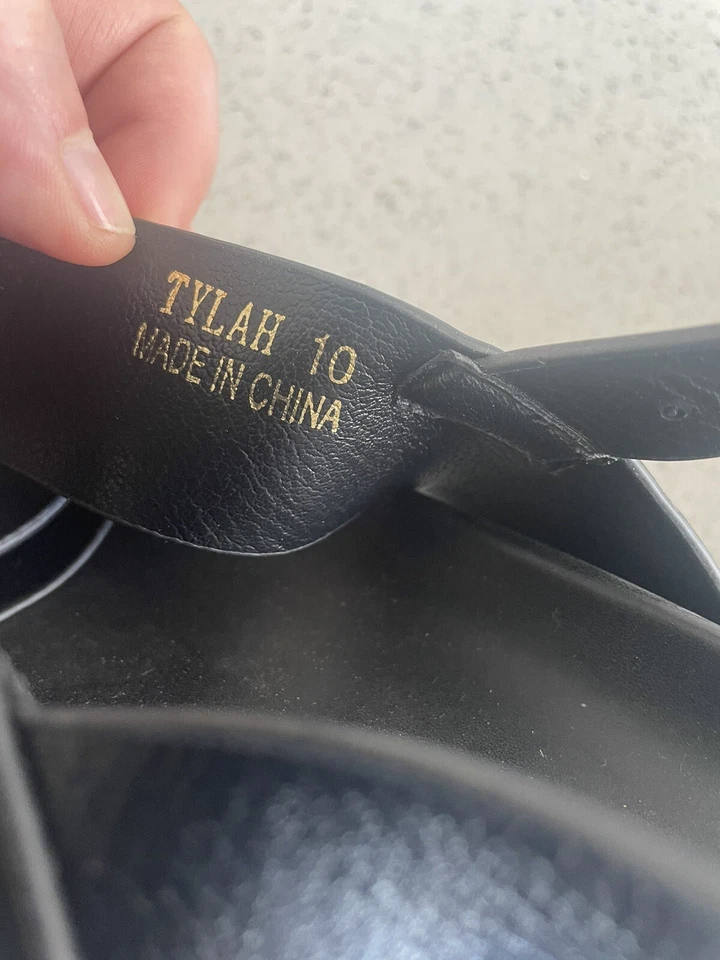 BNWOB Novo Tylah Black Sandals Size AU10 - image 3 of 4