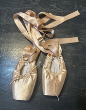 Pointe Pink Satin Dance Ballerina Ballet Slippers Size 37W with ribbons