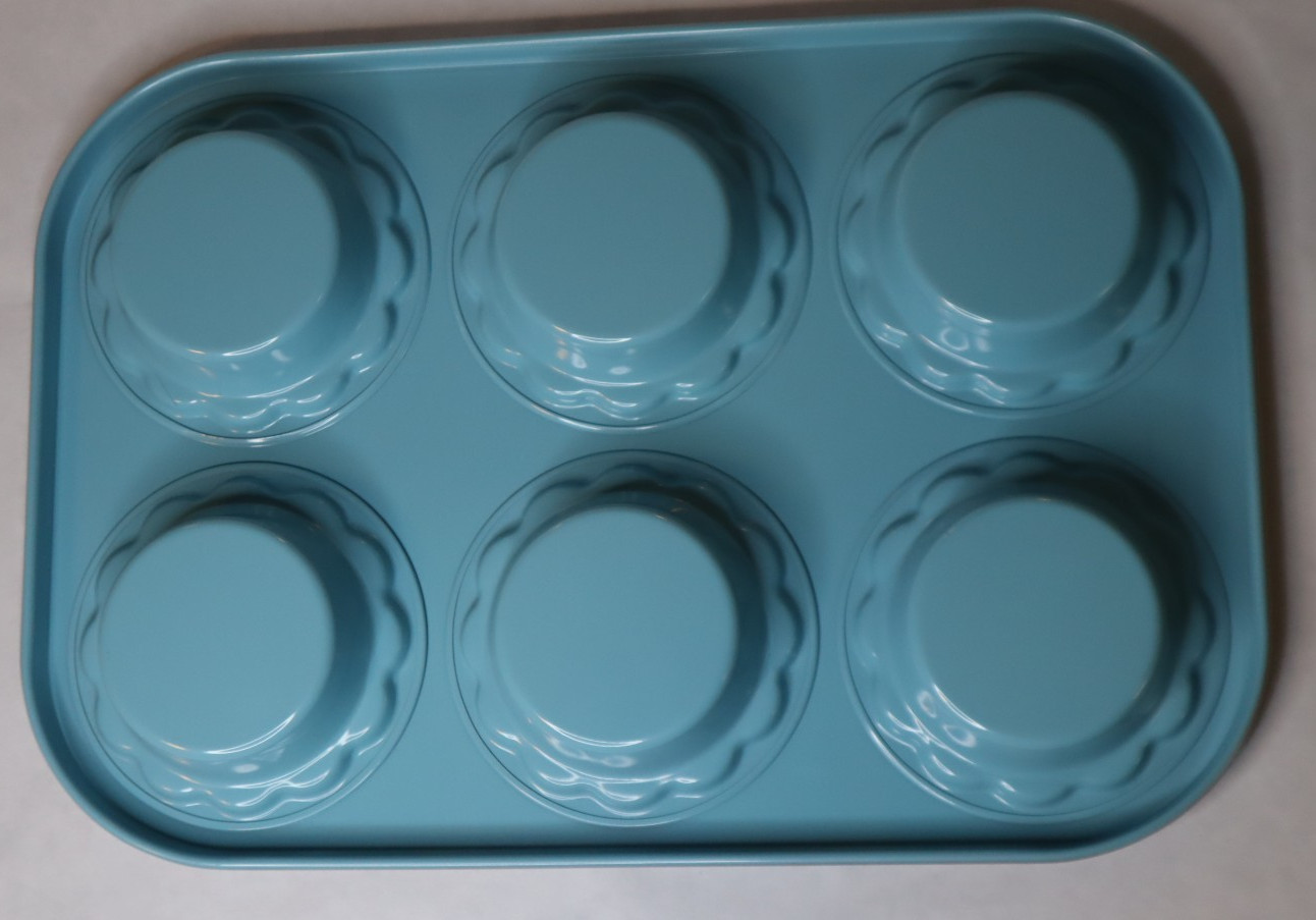 Pampered Chef Tart Cupcake Pan Mini Pie Nonstick Silver/Blue