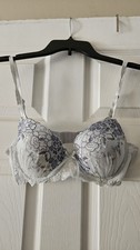 Floral embroidered underwire push-up Bra/insert bow detail Size 36C