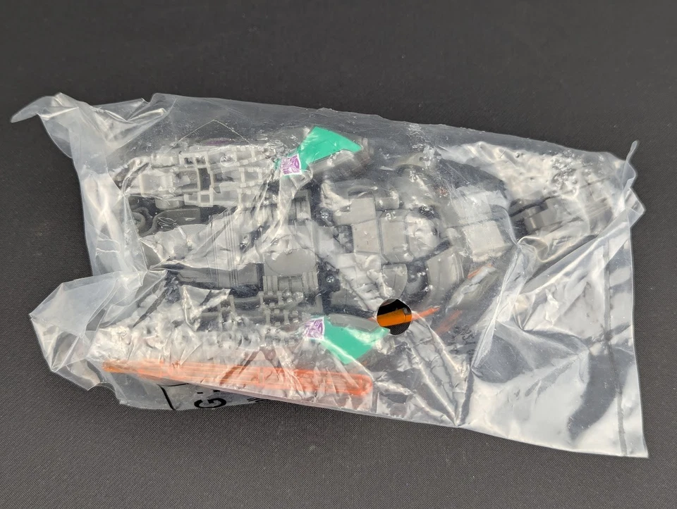 Transformers Botcon Shattered Glass Grimlock SEALED Hasbro 2008 Timelines - Image 3 of 4