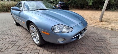 Jaguar XK8 2002