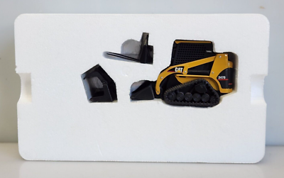 Norscot CAT 247B Multi-Terrain Loader Skid Steer 1/32 Die-Cast