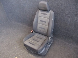 Fahrersitz VW Tiguan 5N Sportsitz Ausstattung anthrazit grau Sitz Sitzheizung