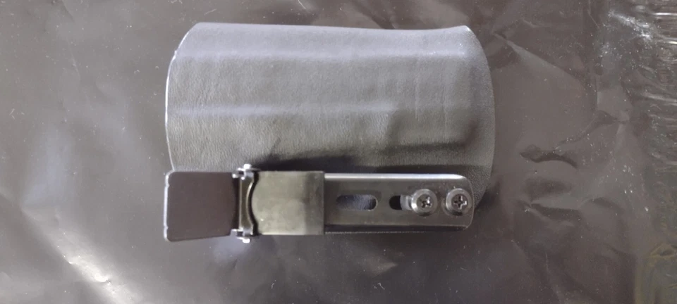 Funda Kydex escondible S&W GUARDAESPALDAS 2.0 Carry Comp IWB Ambi UltiClip Foto 2 de 4