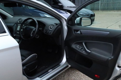2014 FORD MONDEO 2.0 TDCI TITANIUM X BUSINESS EDITION HATCHBACK 5DR DIESEL PO - Picture 17 of 24