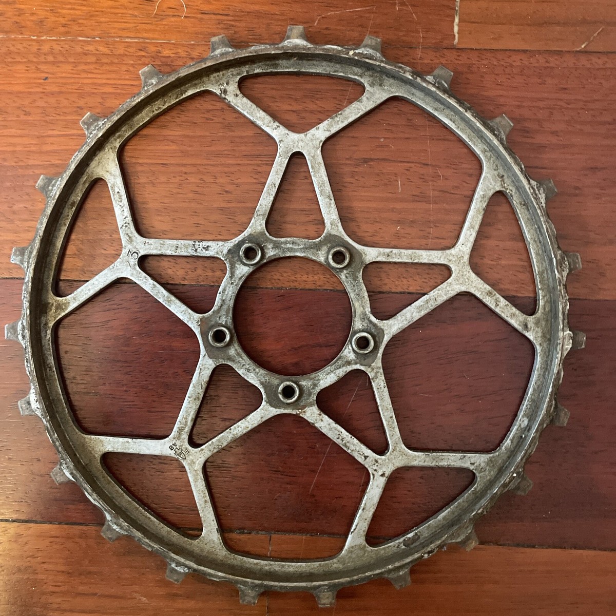 Vtg. Track/Pista Chainring • 1