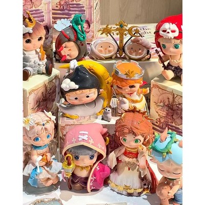 Heyone 25 O'clock in The Dark Night Series Cute Figure Creative Collectible